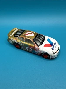 Caja de herramientas Mark Martin #6 Valvoline Ford Taurus y Pit dorada NASCAR 1:64 diecast - Imagen 1 de 7