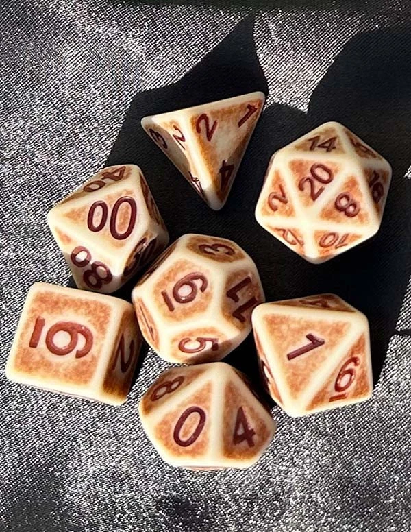 DCC Dice: Wyrdling Sunbleached Bone - Image 1 of 1