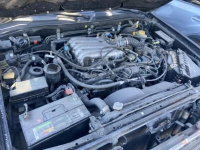 Luz de direção usada serve: 2002 Nissan Pathfinder condução em neblina no para-choque de 12/98 - Imagem 1 de 4