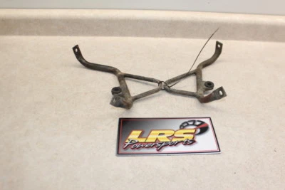 1986 YAMAHA MOTO 4 80 RIGHT SIDE HEEL GUARD SET - Imagem 1 de 4