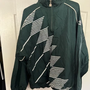Veste UMBRO homme XL vert piste fermeture éclair complète vintage années 90 sport coupe vent football - Photo 1/5