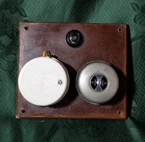 SUONERIA CAMPANELLO BTICINO ACCIAIO CON TRASFORMATORE SU BACHELITE TESTATO '50s - Foto 1 di 15