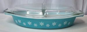 Cazuela dividida vintage Pyrex turquesa copo de nieve 1,5 cuartos con tapa - Imagen 1 de 7