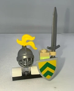 lego castle mini figure pieces Rare Yellow Tassel with green and yellow shield - Picture 1 of 3