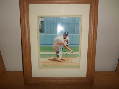 Roger Clemens Red Sox 8x10 Framed Photo No COA - Fast Shipping - Image 1 of 4