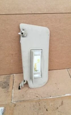 Parasol izquierdo conductor iluminado se adapta 03-04 MAZDA 6 228426 Foto 1 de 4