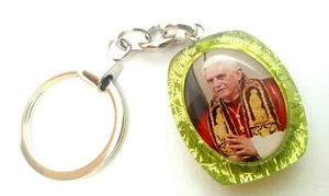 Pope Benedict XVI Key Chain, Made in Italy - Picture 1 of 4