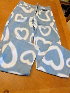 Shein Teen Girls Straight Leg Faded Denim With Hearts, Size 14Y NEW - Picture 1 of 4