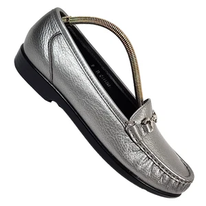 Mocassini SAS Tripad Metro Horsebit da donna 9M in pelle argento al dettaglio $188 - Foto 1 di 11
