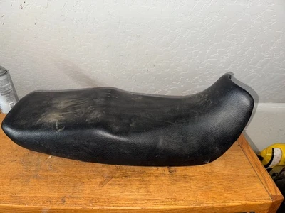 89-93 Kawasaki Ex-500 Seat, 53001-1519-MA Foto 1 de 4
