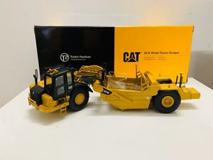 Tonkin Replicas 621K Wheel Tractor-Scraper 1/50 Scale Die-Cast Model TR80001 - Picture 1 of 11