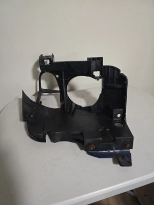 2005-2010 CHEVY COBALT RIGHT PASSENGER HEADLIGHT BRACKET OEM - Image 1 of 3