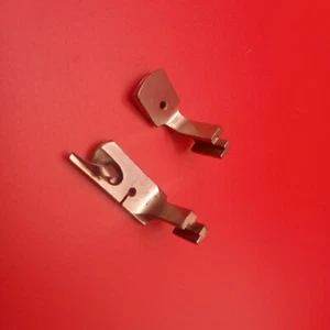 Antike Nähmaschinenfüße Vintage F&R - Bild 1 von 4