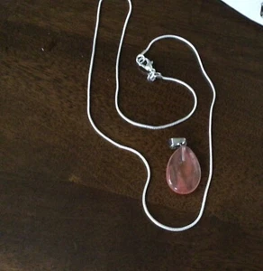 Piedra de cuarzo rosa con cadena de 20"" marcada 0,925 envío gratuito - Imagen 1 de 1