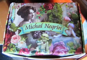 Michal NEGRIN Swarovski Kristallpfosten Ohrringe rot in OVP  - Bild 1 von 5