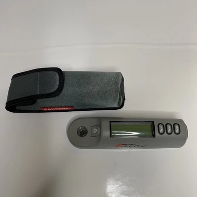 PANTONE COLOR CUE COLOR MATCHING HANDHELD DEVICE - Image 1 of 4