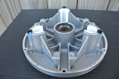 Polea deslizante primaria, embrague, carro de golf, original OEM Yamaha, nuevo, JW8-G6220-21 Foto 1 de 4