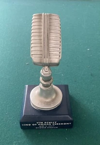 Vin Scully Commemorative Microphone Statue. Ring of Honor Ceremony May 3 2017. - Picture 1 of 7