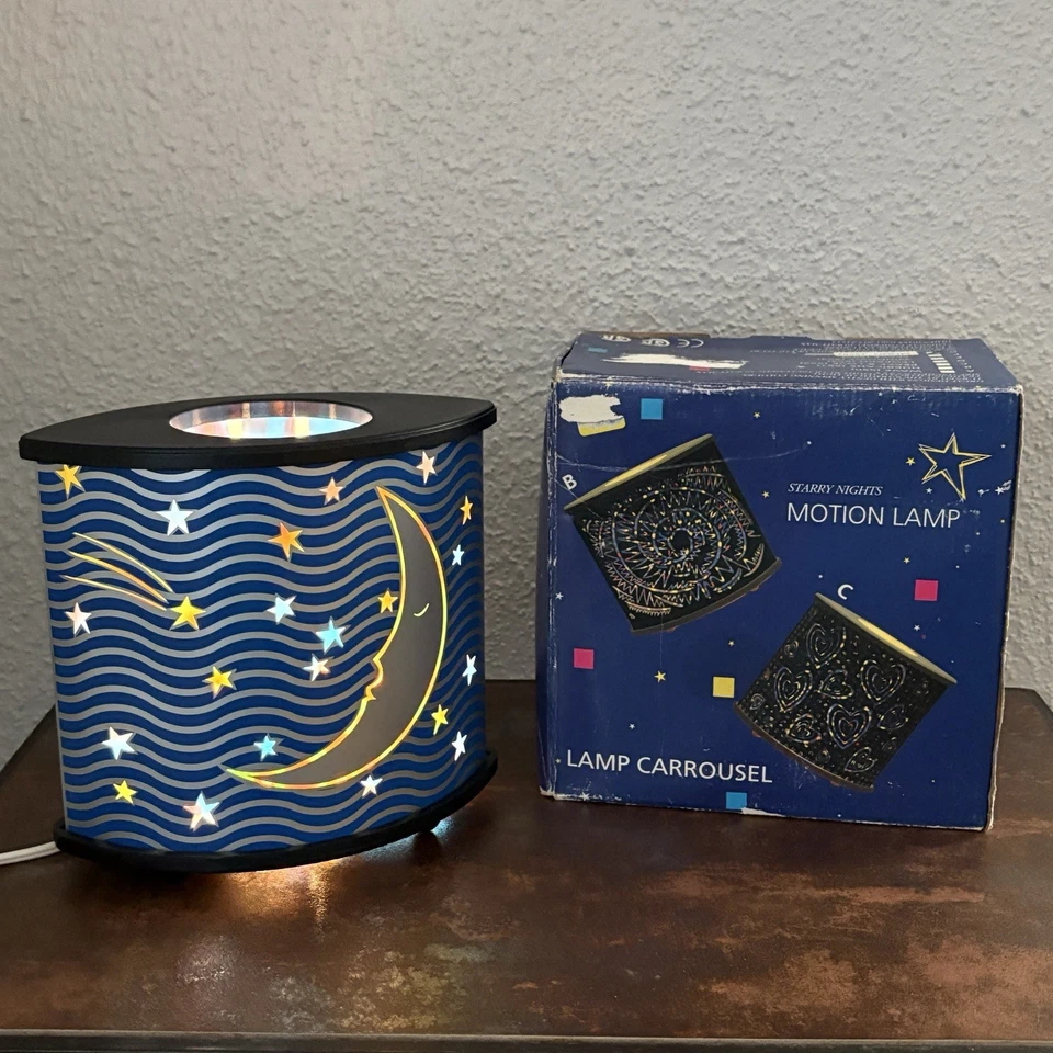 Lámpara de movimiento de carrusel Starry Nights 1999 vintage estrellas de luna luces giratorias retro Foto 1 de 4