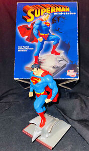 DC Direct Superman Cold Cast Porcelain Mini-Statue - Jim Lee