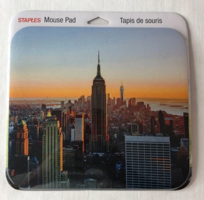 Alfombrilla de ratón Staples - Paisaje urbano de San Francisco - 8X9 - Multicolor nueva sellada Foto 1 de 2