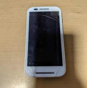 Motorola Moto E 4GB (XT1019) Blanco - LEER MÁS ABAJO - Imagen 1 de 7