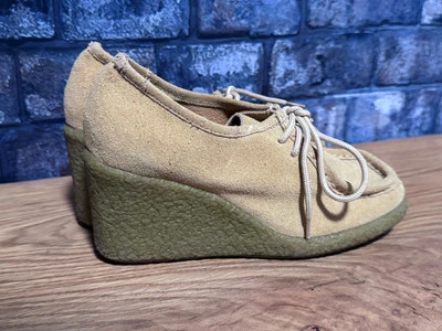 Sapato plataforma Y2K Candies borracha cunha salto boho camurça bronzeada EUA 7 - Imagem 1 de 4