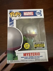 Funko Pop! Marvel - Mysterio Brilla en la Oscuridad con Protector - Imagen 1 de 1