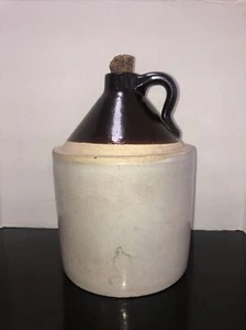 Großer Vintage Krug zweifarbig Steinzeug Whisky Krug - Bild 1 von 9