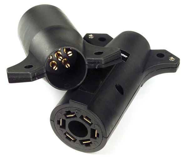 GROTE 82-2149 -  Step Down R.V. Adapter ,7 Way R.V. To 6 Pole, Brake Centre - Imagem 1 de 1