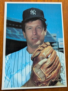 Tommy John - 1980 Topps Super Gray #23 - New York Yankees - Picture 1 of 2