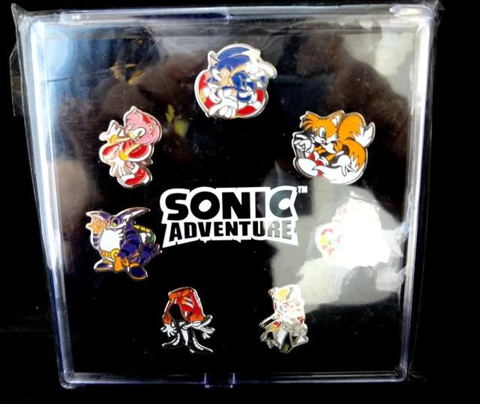 SEGA Sonic the Hedgehog Sonic Adventure Pin Badge Set Limited Edition 1998 - Image 1 of 2