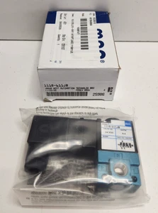NEW IN BOX! MAC 24V 1/8" 3-WAY SOLENOID VALVE 111B-611JB - Picture 1 of 1