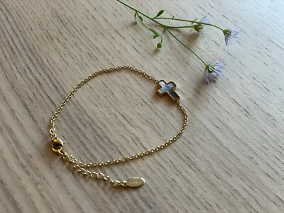 Delicada pulsera de cadena cruzada, chapada en oro de acero inoxidable Foto 1 de 4