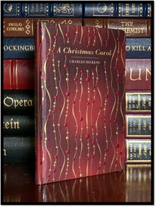 A Christmas Carol New Ultimate Gift Edition Hardcover with Ribbon & Gold Edges - Picture 1 of 5