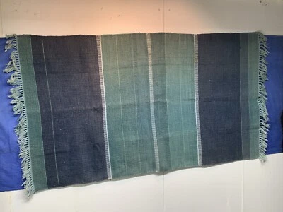 Alfombra Punjabi India Tejida a Mano Algodón Verde azulado y Azul Marino 61”X 35”W  Foto 1 de 4