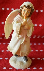 NW Figura Ángel NAVIDAD Vacaciones Resina 6" Crema Vela Niña Rosa Bufanda Mini - Imagen 1 de 2