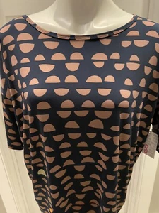 NWT NEW Lularoe Womens S Half Circles Irma Top T Shirt High Low Soft - Picture 1 of 3