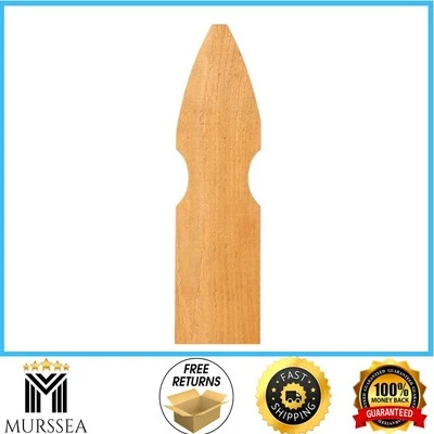 Paquete de 13 piquetes de valla gótica de cedro Essentials para exteriores de 3,5"x42" - natural Foto 1 de 4