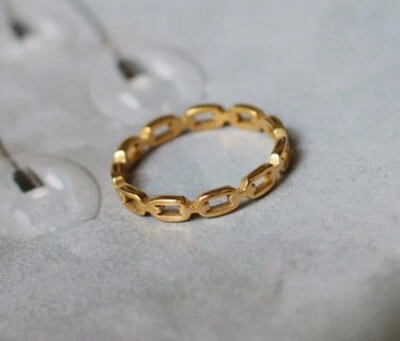 Anillo de acero inoxidable de titanio con cadena cuadrada de oro enchapado en oro para mujer/niña 5-9 Foto 1 de 4