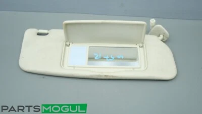 02-10 Parasol superior delantero derecho Lexus SC430 con espejo de tocador OEM Foto 1 de 4