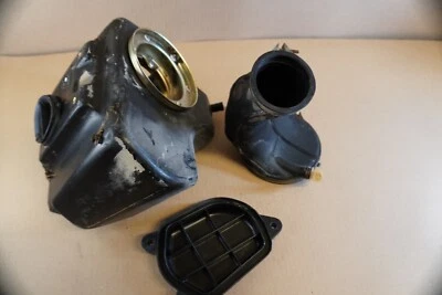 Suzuki DR250 S DR 250 SJ44A 1991 MODEL airbox air filter intake - Image 1 of 4