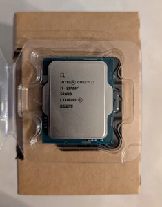 Intel Core i7-13700F - 16 cores (8 P-cores + 8 E-cores) up to 5.2 GHz w/ Fan 65w - Bild 1 von 3