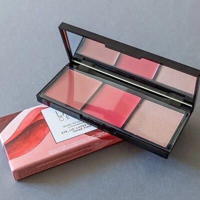 Paleta Laura Geller Hecha para Multitarea Ojos Labios y Mejillas - Think Pink Foto 1 de 4