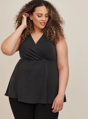 Top Torrid Sin Mangas Negro Cupro Sobrepelliz Escote en V Fruncido Top Talla 3 3X 22-24 Foto 1 de 4