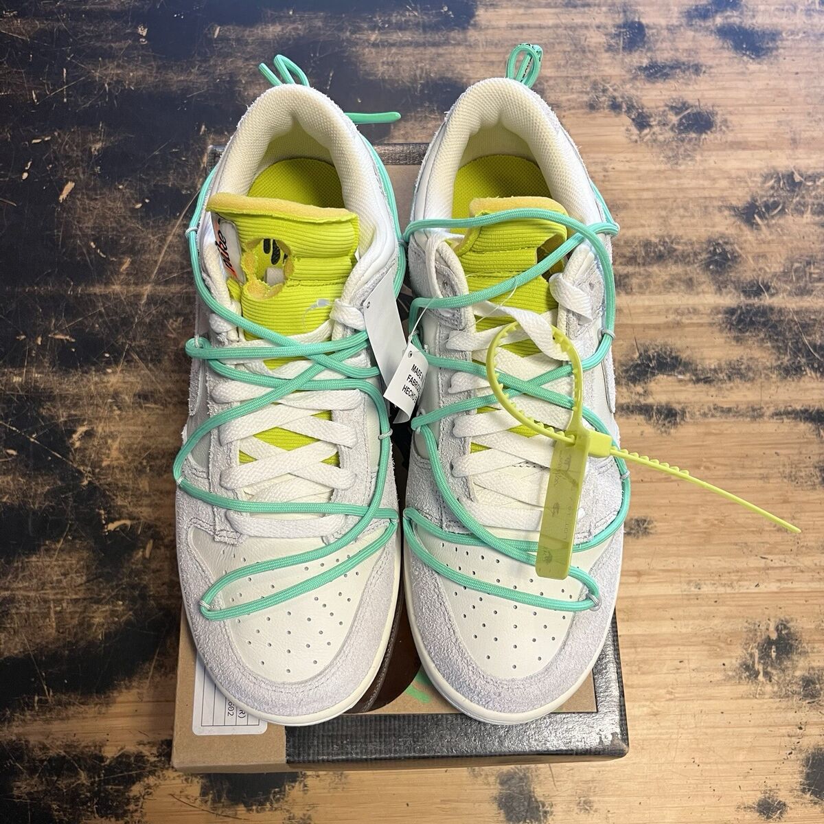 Nike Off-White x Dunk Low Lot 14 of 50 for Sale Nike Off-White x Dunk Low Lot 14 of 50 for Sale