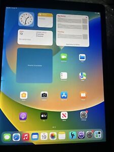 Apple iPad Pro 2nd Gen. (A1671) 256GB Wi-Fi + 4G Unlocked 12.9" CRACKED