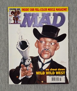 MAD Magazine 384 1999 August Wild Wild West Bulging Man Color Insert - Imagen 1 de 4