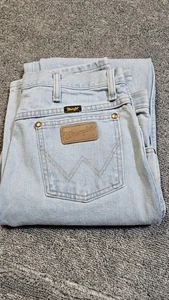 Jeans Wrangler para hombre 35x36 Azul 936GBH Corte vaquero Slim Fit Western Light Wash  - Imagen 1 de 10