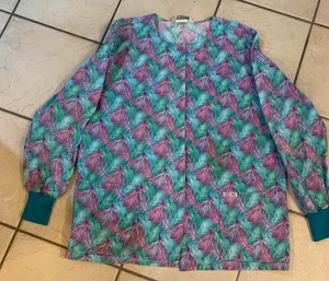 WOMAN'S SIZE LARGE CHEROKEE LONG SLEEVE SNAP FRONT SCRUB TOP - Picture 1 of 2